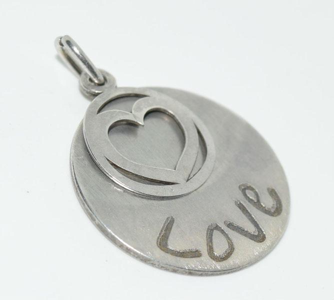 VTG Sterling Heart Love Pendant (1 of 3)