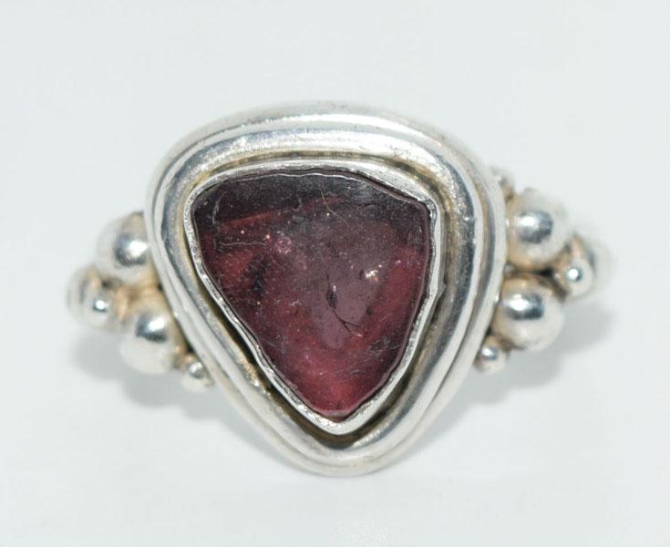 VTG Sterling Triangle Amethyst Ring (1 of 6)