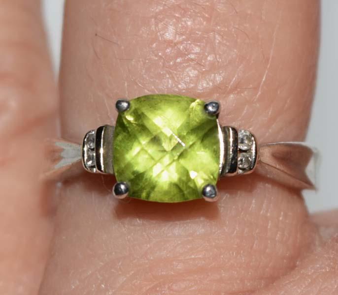 Sterling & 14K Gold Peridot & Diamond Accent Ring Sz (1 of 2)