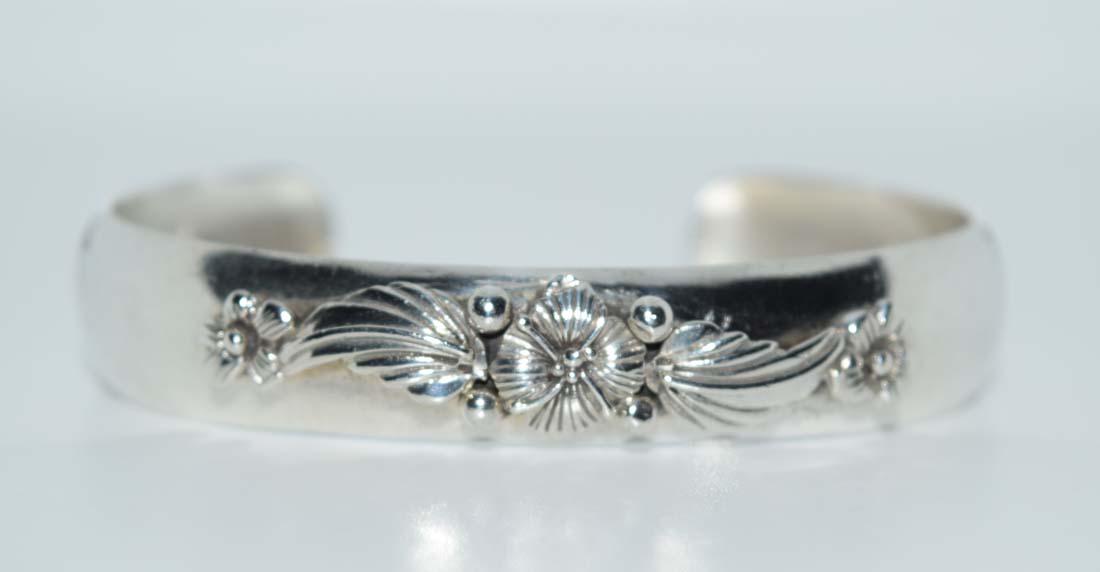 1986 Carolyn Pollack Sterling Flower Cuff Bracelet (1 of 4)