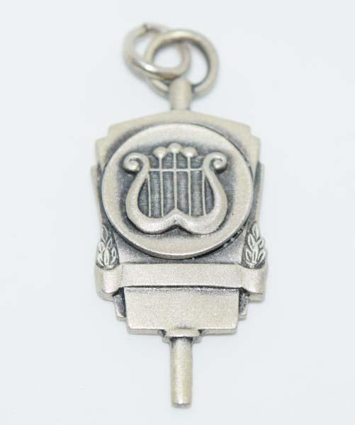 Sterling Silver Lyre Harp Pendant (1 of 3)