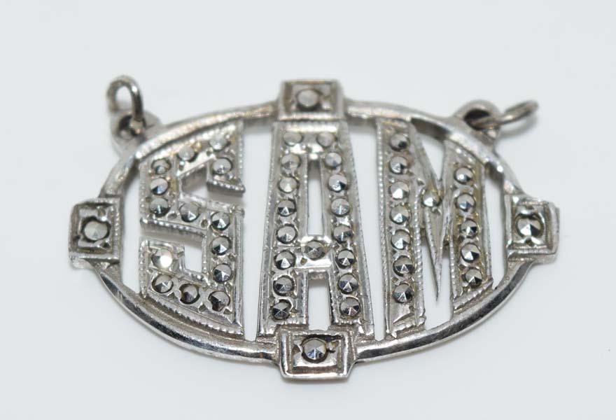 Sterling Silver Marcasite Name SAM Pendant: Sterling silver marcasite name Sam pendant | Measurement: 19.3mm x 28.2mm