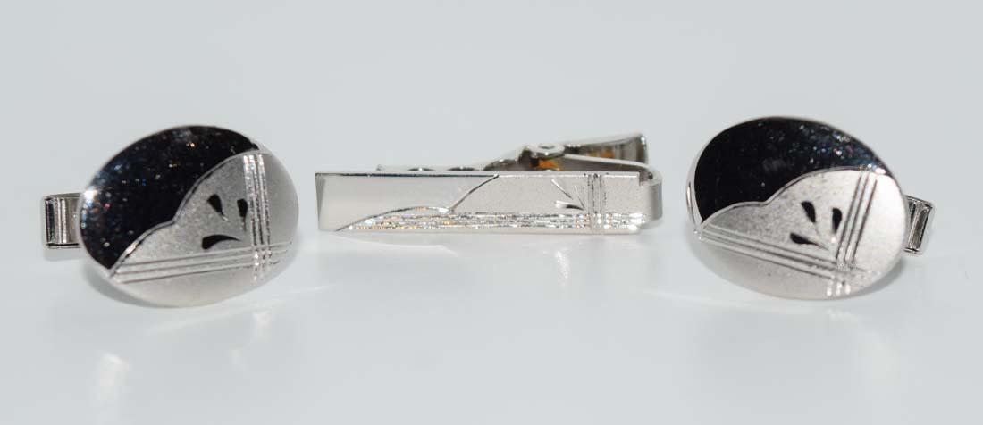 Sterling Silver Cufflinks & Tie Clip Set (1 of 2)