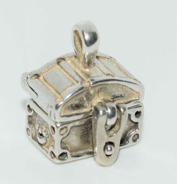 VTG Sterling Silver Treasure Chest Charm (1 of 4)