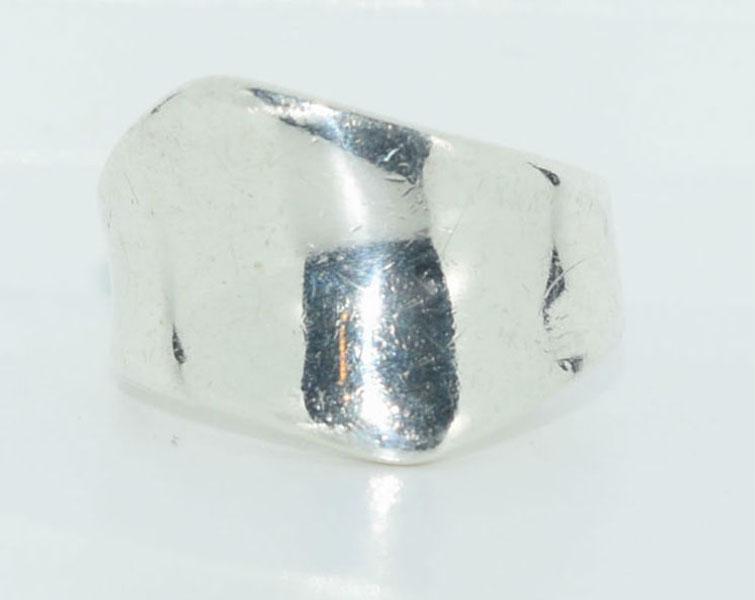 Sterling Silver Flat Wave Ring Sz8 (1 of 5)