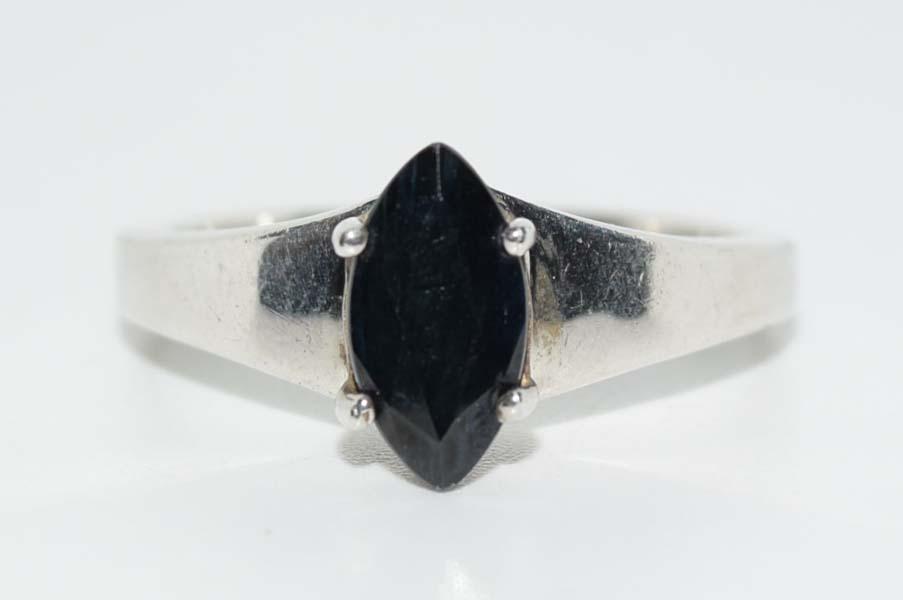 Sterling Silver Marquise Cut Sapphire Ring Sz 8 (1 of 3)