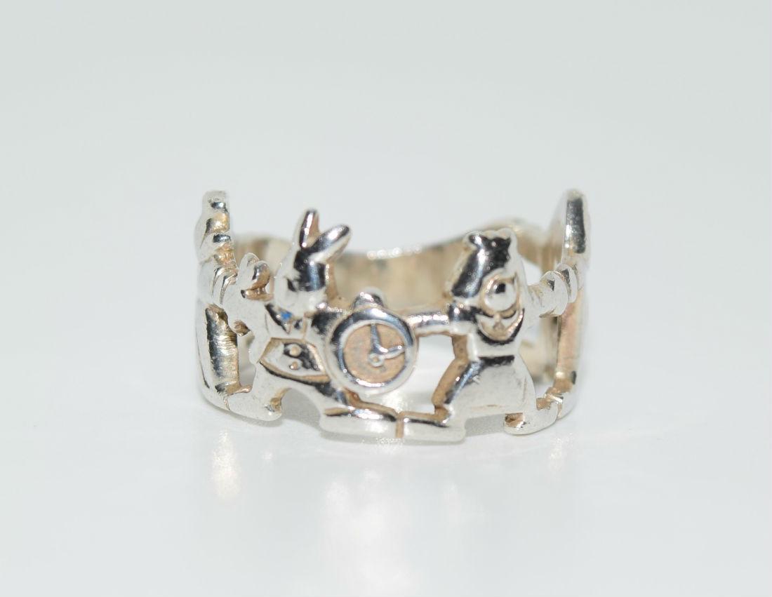 Sterling Alice & Wonderland Ring Sz 6: Sterling silver Alice and Wonderland ring | Size: 6 | Measurement: 10.8mm width