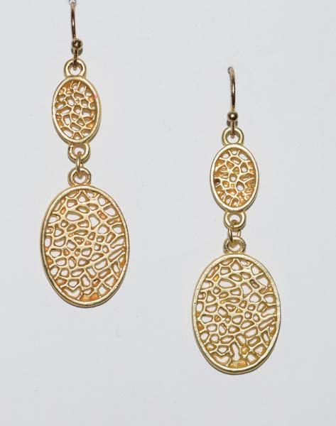 Gold Tone Dangle Earrings (1 of 2)
