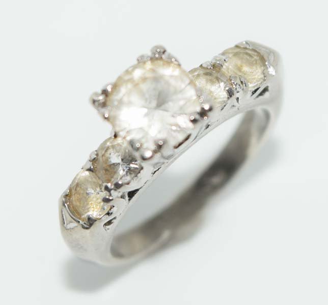 Vintage Sterling White Topaz Engagement Ring sz 5.5: This ring measures 6.5mm wide a size 5.5 with white topaz & stamped Sterling. Great vintage piece