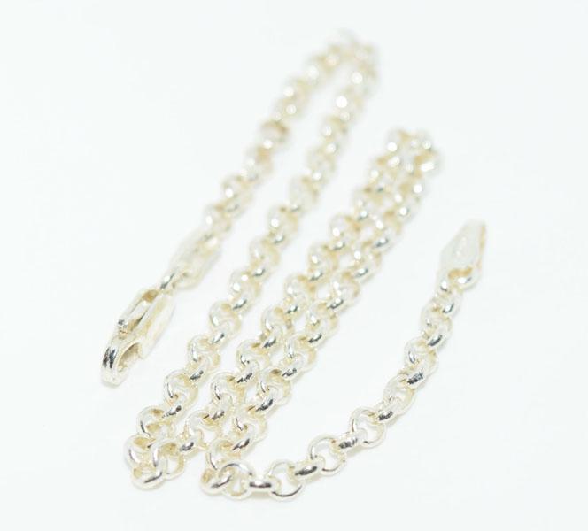 Italy Sterling Silver Rolo Chain Anklet: This anklet measures 3mm wide & 9inches long & stamped 925 Italy.