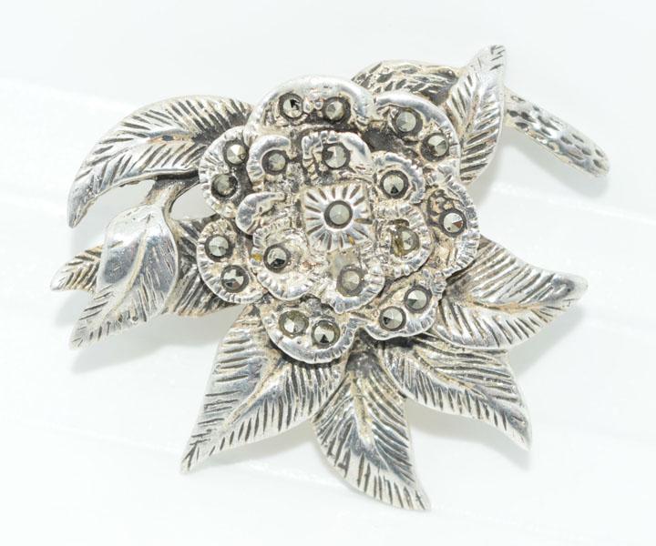 Vintage IBB Sterling Marcasite Flower Brooch: This brooch measures 35 x 28mm weighs 7.87grams & stamped IBB 925.