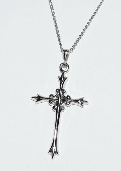 Sterling Silver Fancy Design Cross Necklace: This pendant measure’s 19.5mm wide 36.8mm drop on an 18inch chain & stamped Sterling B.A.B.