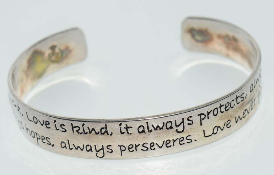 Fashion Love Never Fails Cuff Bracelet (1 of 3)