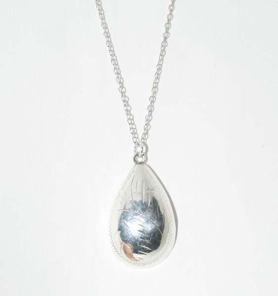 Sterling Etched Teardrop Necklace: This pendant measures 16mm wide with a 29.5mm drop on an 18inch chain & stamped 925.