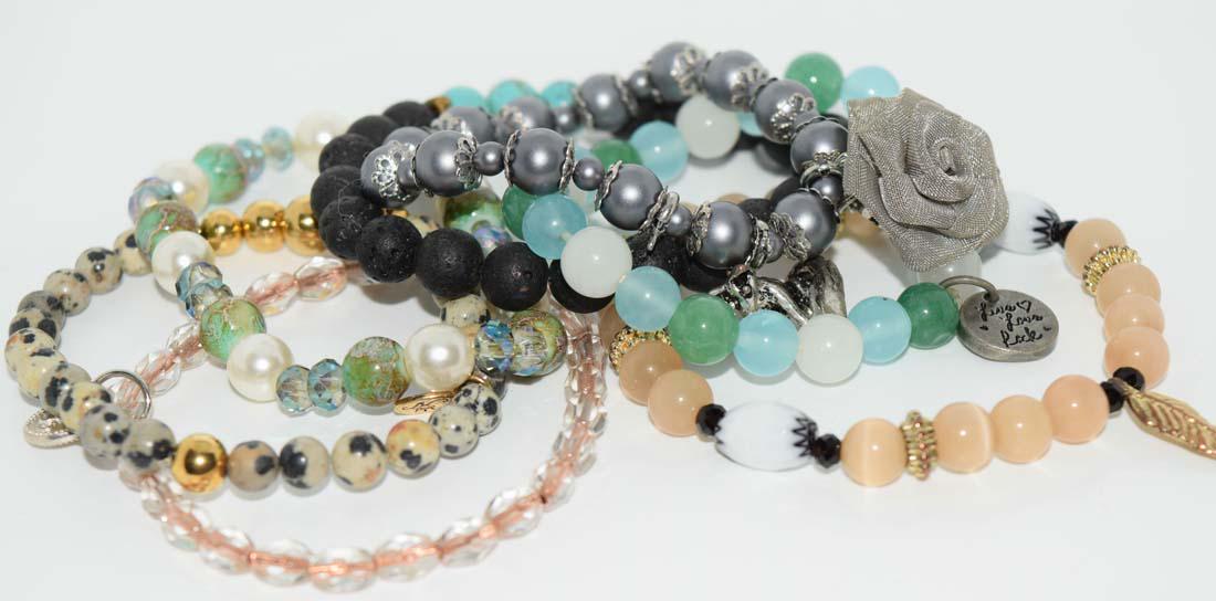 7 Multi Color & Beaded Stretch Bracelets (1 of 3)