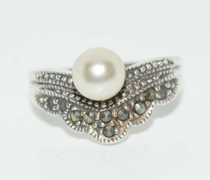 Vintage Sterling Marcasite Faux Pearl Lace Ring Sz6: This ring measures 10mm wide face 6mm faux pearl a size 6 & stamped 925.