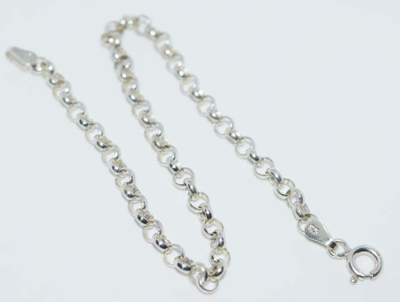 Italian Sterling Silver Rolo Chain Link Bracelet: Measurement: 7.5 inch length, 3.7mm width | Weight: 3.4 grams | Stamp: 925 Italy