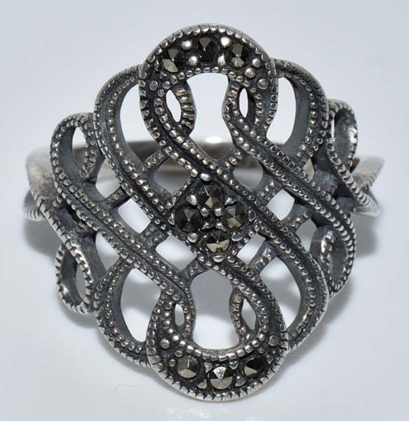 Sterling Silver Marcasite Ring Sz 9.5 (1 of 3)