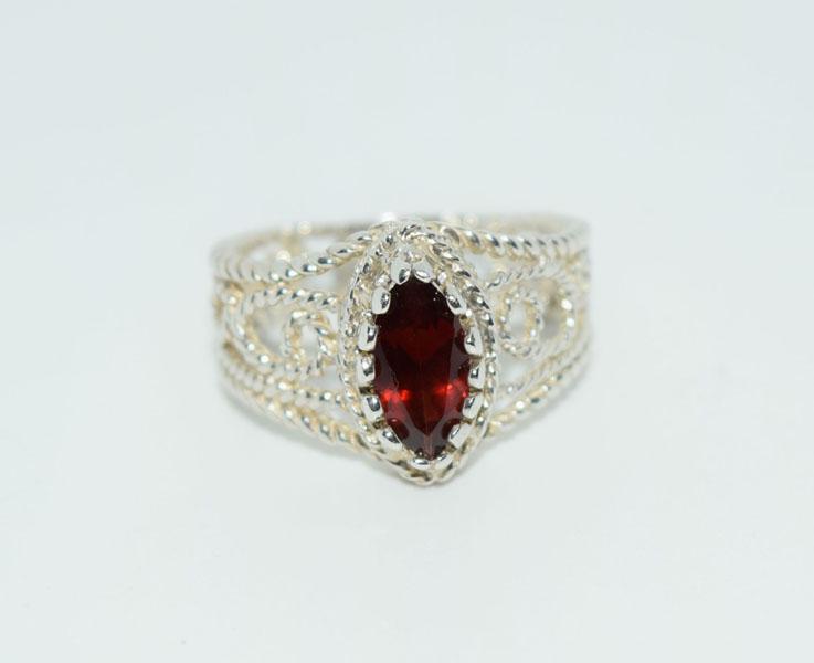 Marquise Garnet & Spun Sterling Ring Sz7.25: Weighs 3.72grams Measures 13.7mm wide size 7.5 Tested Garnet