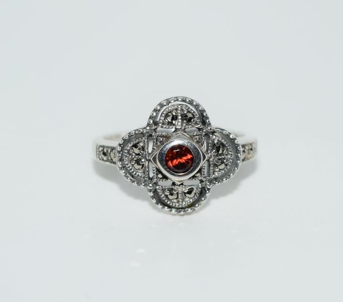 Vintage Style Sterling Garnet Marcasite Ring Sz7: Weighs 3.40grams Measures 14 x 14.8mm face Size 7 Stamped 925 ACI Tested Garnet