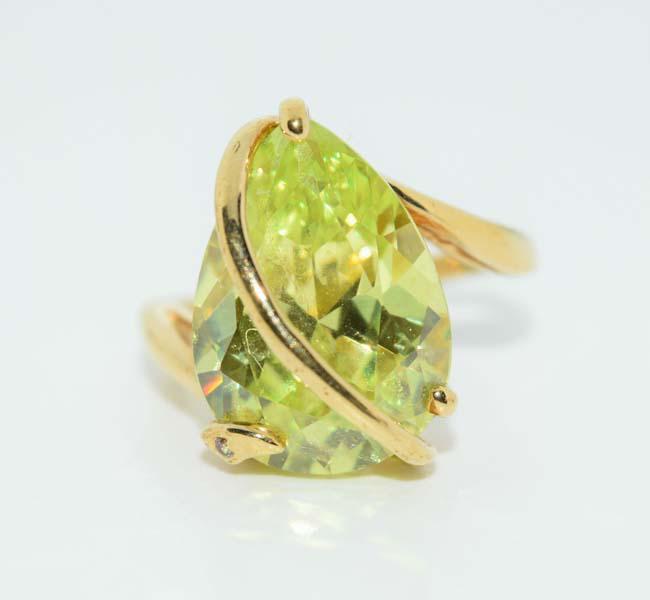 EDCO Fashion Large Stone Dinner Ring Sz 8 (1 of 5)