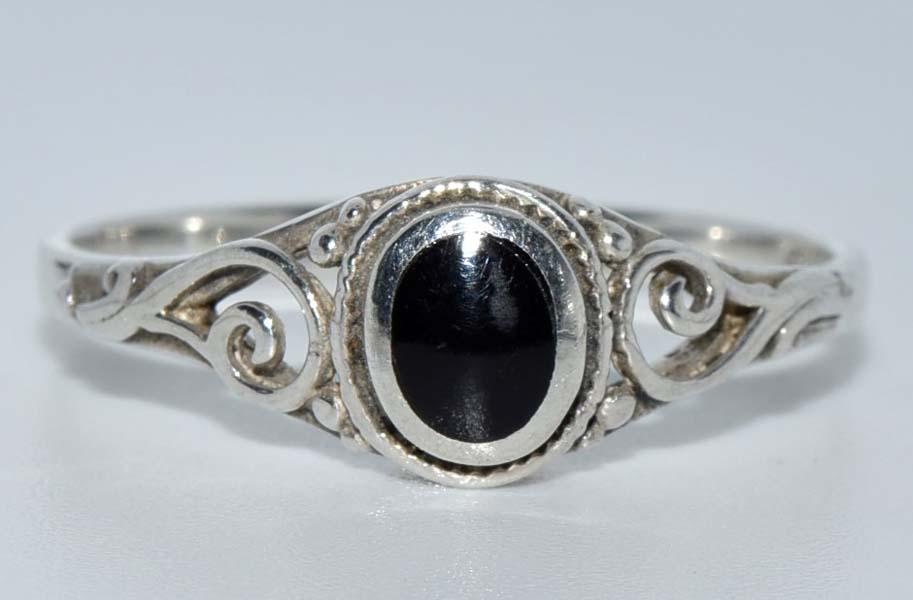 Sterling Silver Onyx Ring Sz 9.5 (1 of 3)
