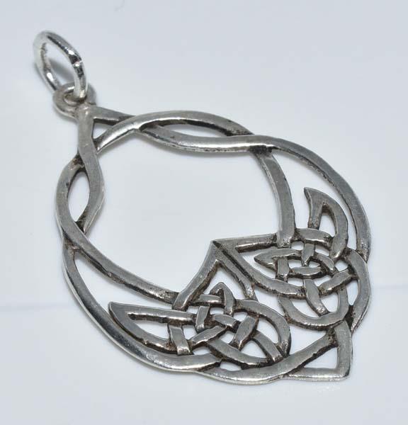 Sterling Silver Celtic Knot Pendant (1 of 3)