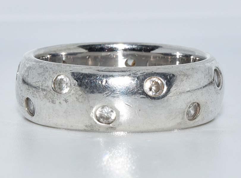 Sterling Silver CZ Band Ring Sz 9 (1 of 4)