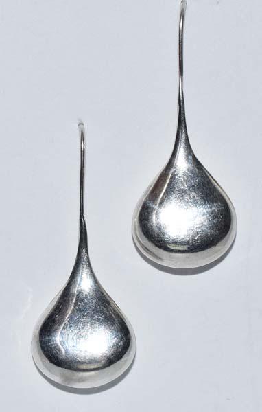 800 Silver Teardrop Earrings: Measurement: 43mm drop, 17mm width | Weight: 4.1 grams | Stamp: tested 800 silver