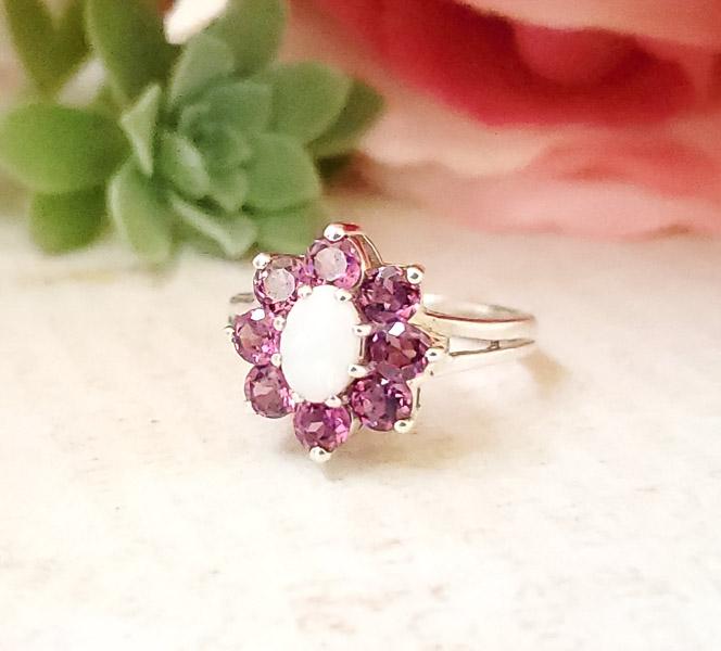 Sterling Silver Ring Sz 5 (1 of 4)