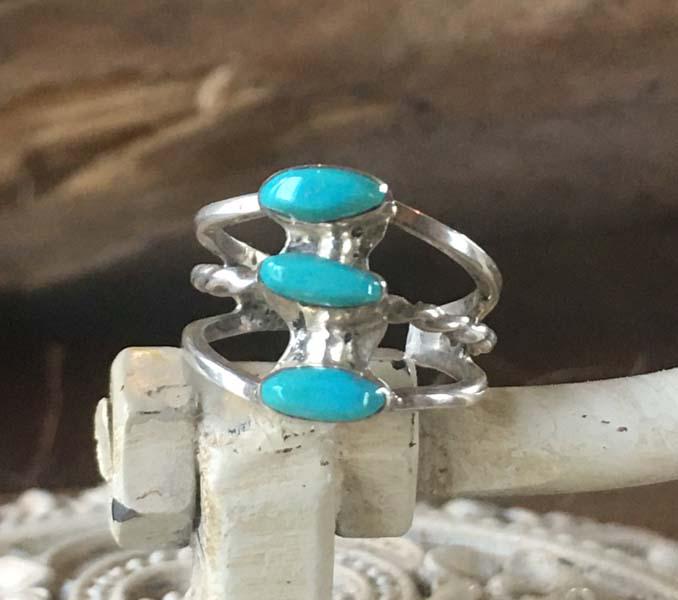 Silver Tone Turquoise Cuff Earring (1 of 3)