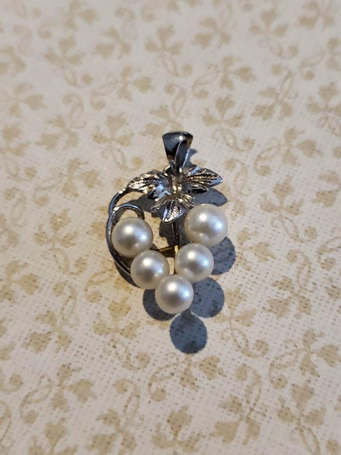 Sterling Silver Pearl Pendant (1 of 3)