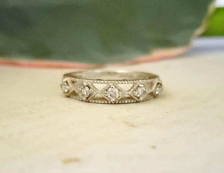 Sterling Silver Ring sz 6.5 (1 of 3)