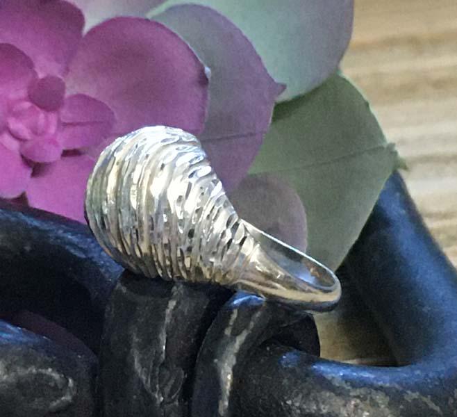 Sterling Silver Dome Ring Sz 6.5 (1 of 5)