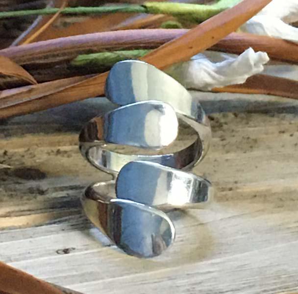 Sterling Silver Wrap Ring Sz 5.5 (1 of 5)