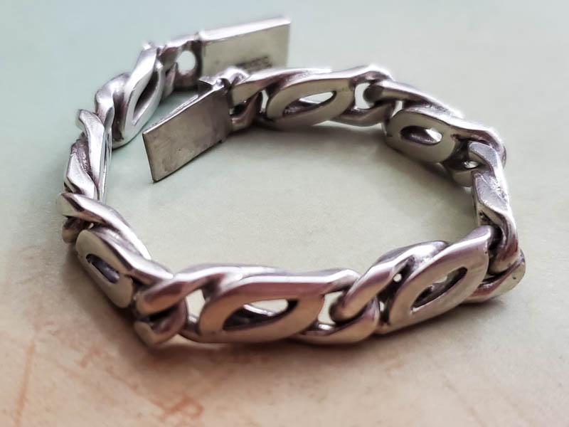 Sterling Silver Heavy Link Bracelet (1 of 5)