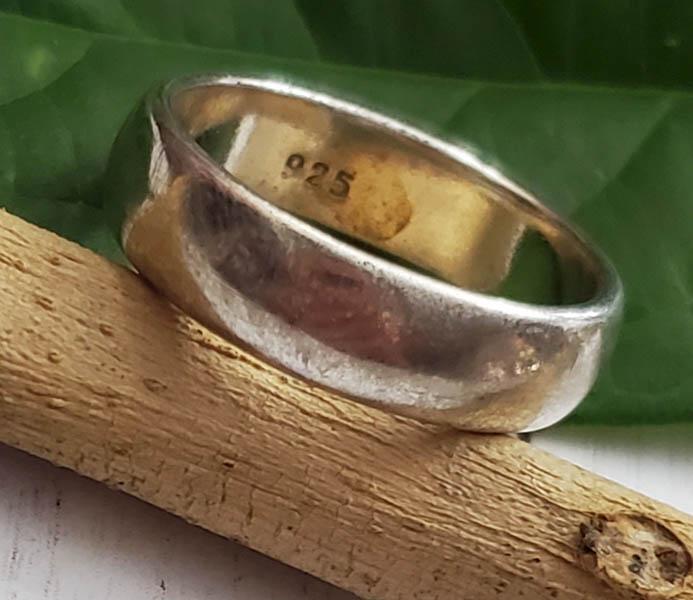Sterling Silver Ring Sz 8.5 (1 of 5)