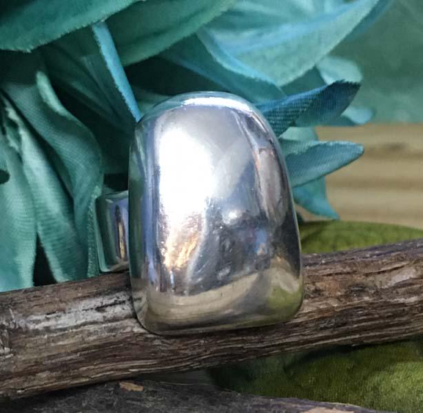 Sterling Silver Cunky Ring Sz 6.25 (1 of 7)