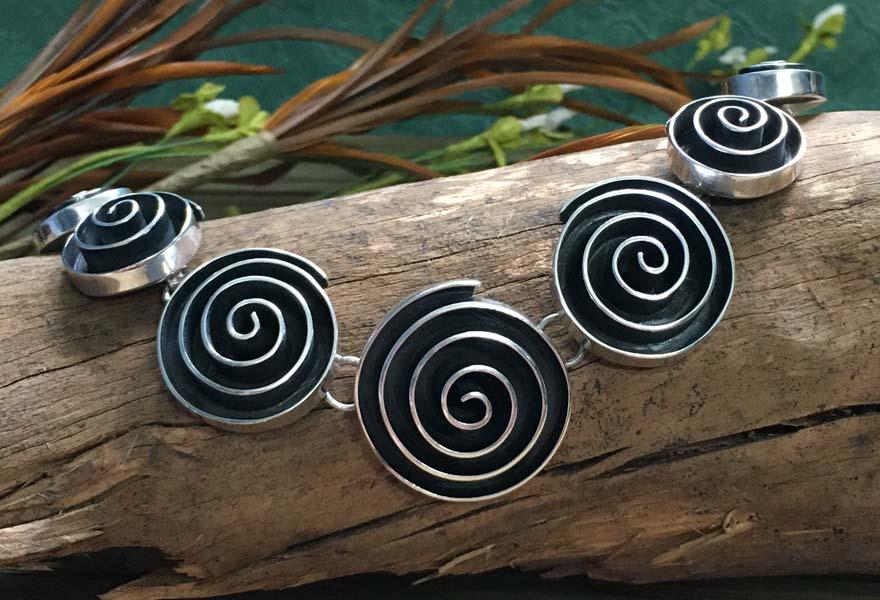 Sterling Silver Necklace (1 of 9)