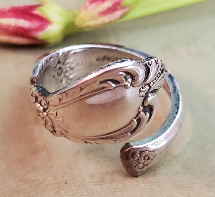 1847 Rogers Bro Spoon Ring (1 of 6)