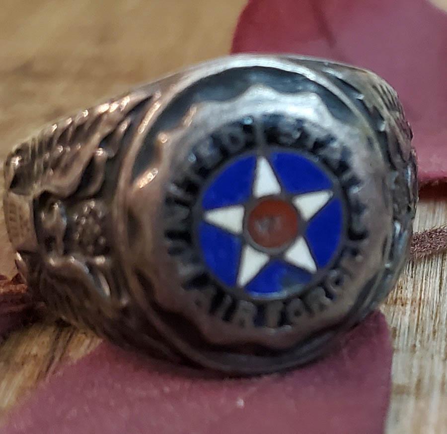 Vintage US Air Force Sterling Ring Sz 9.25 (1 of 5)