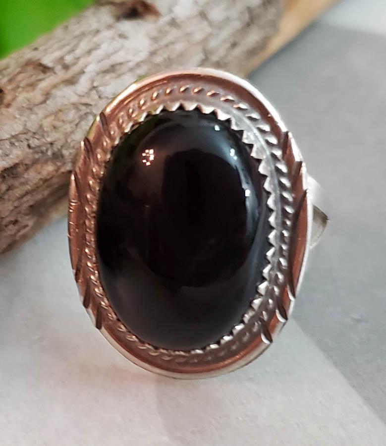 Native Sterling Silver Onyx Ring Sz 9 (1 of 5)
