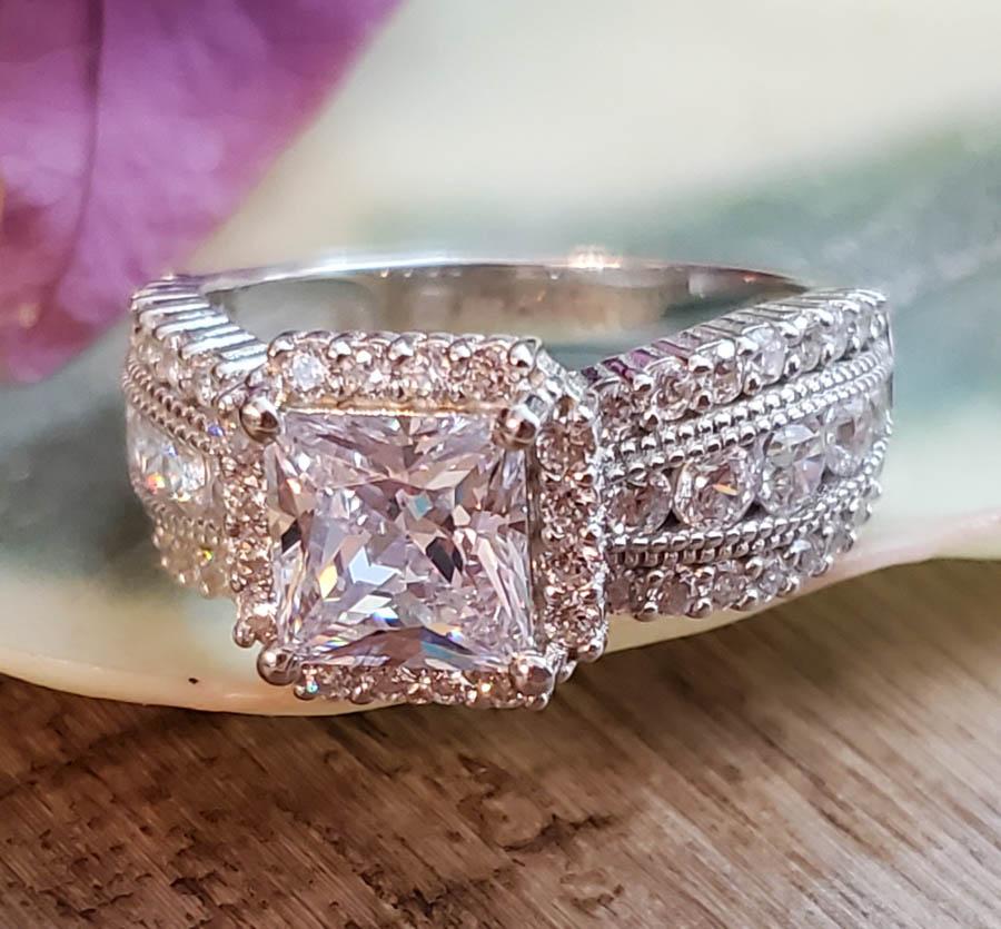 Sterling Silver Ring Sz 7.25 (1 of 4)