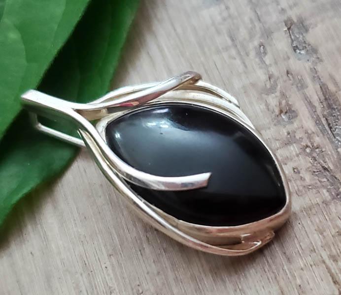 Sterling Silver Onyx Pendant (1 of 6)