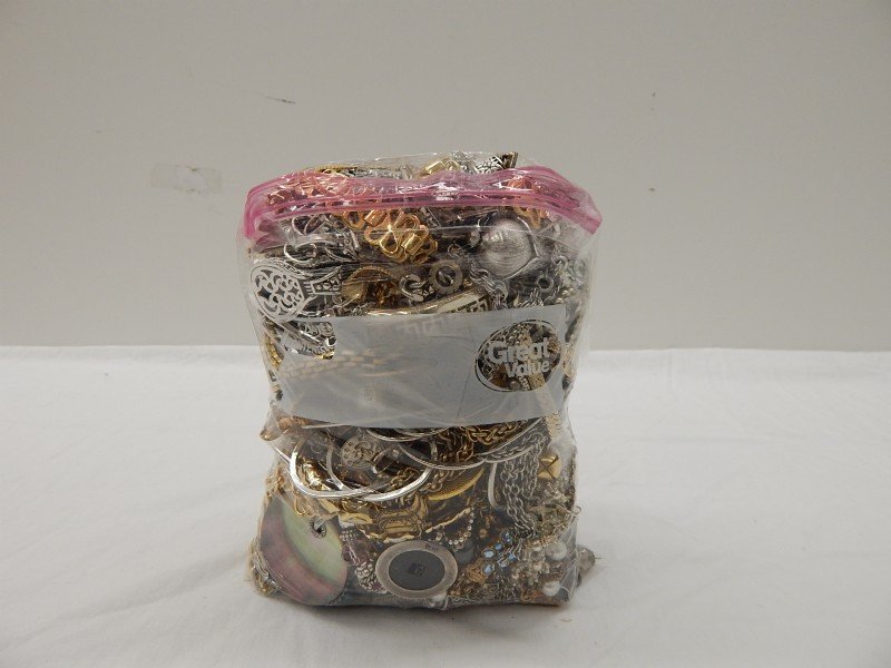 Gold Tone & Silver Tone Jewelry Grab Bag!! (1 of 2)