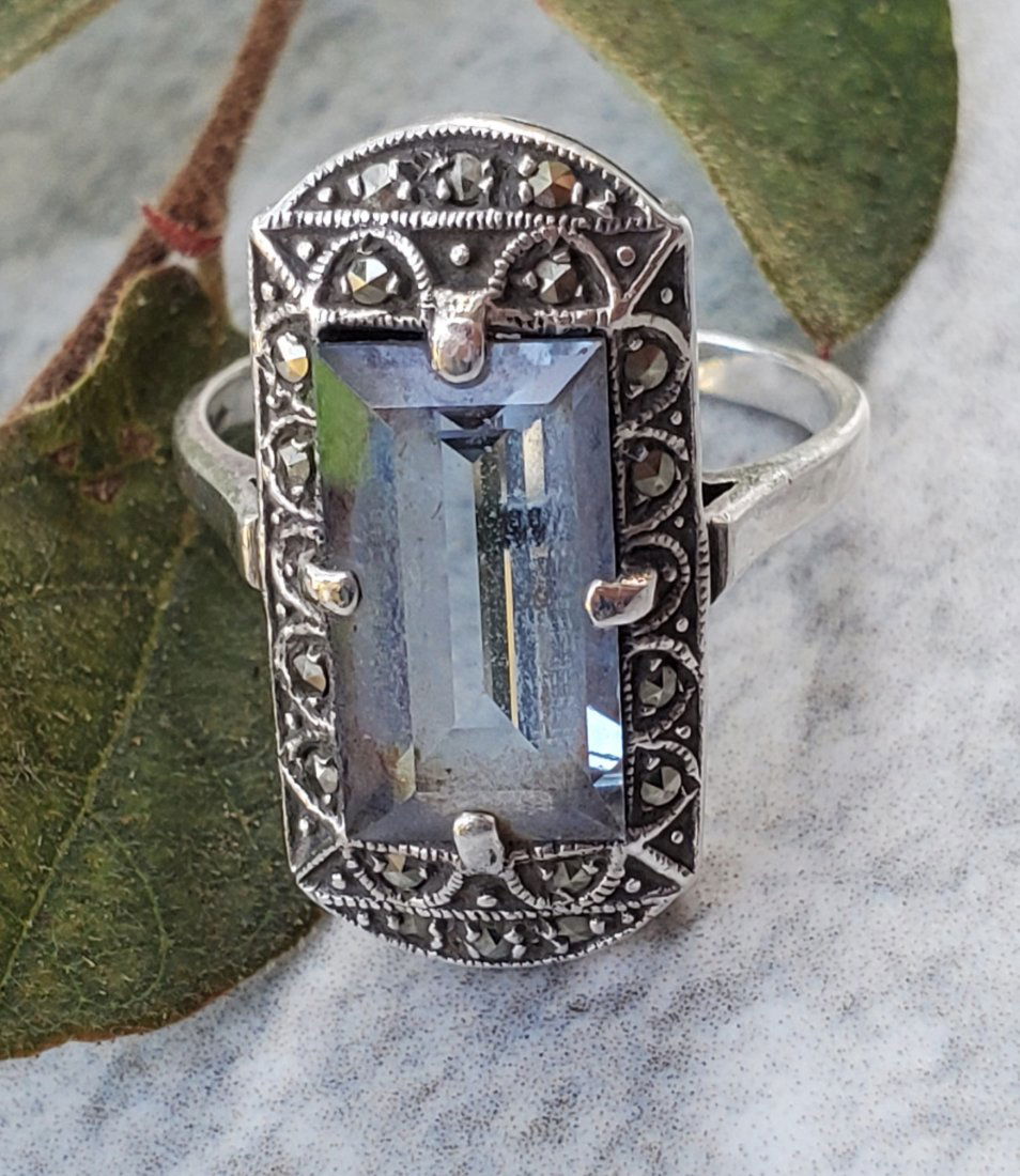 Sterling Silver Blue Topaz Ring Sz 7 (1 of 4)