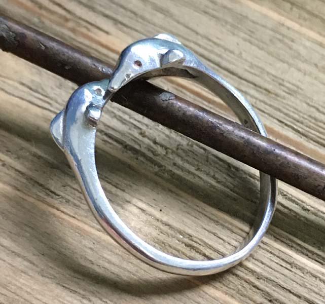 Sterling Silver Dolphin Ring Sz 7 (1 of 7)
