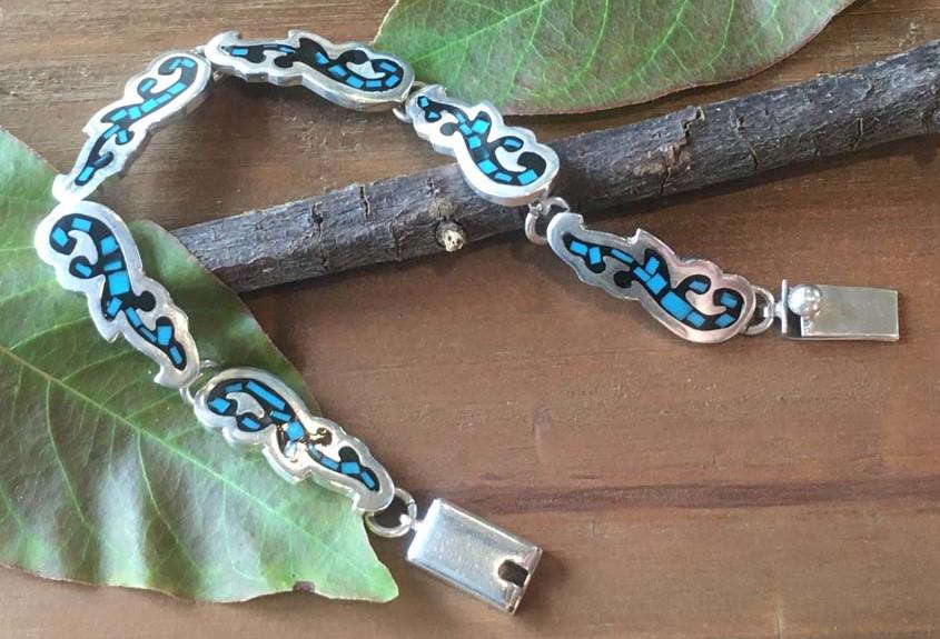 Sterling Silver Crushed Turquoise Bracelet (1 of 5)