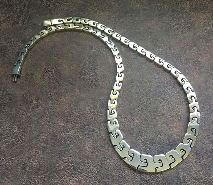 Montero 900 Silver Heavy Graduated Necklace (1 of 7)