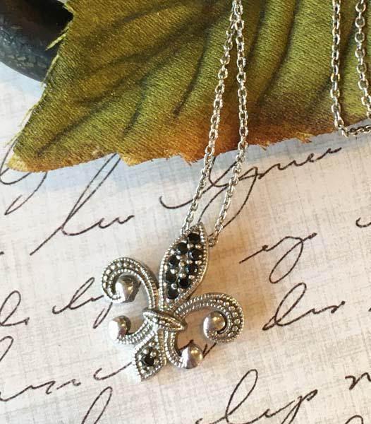 Sterling Silver Fleur De Lis Necklace (1 of 4)